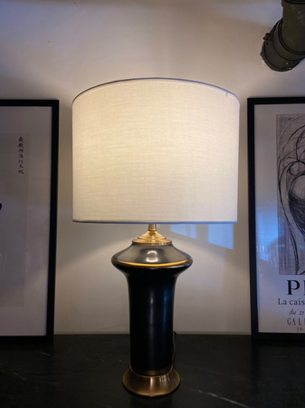 Ceramic table lamp MODERN black
