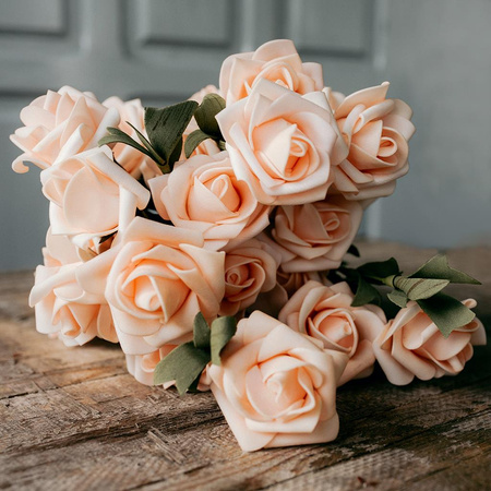 Mini Róże kremowe -bukiet 5 szt.